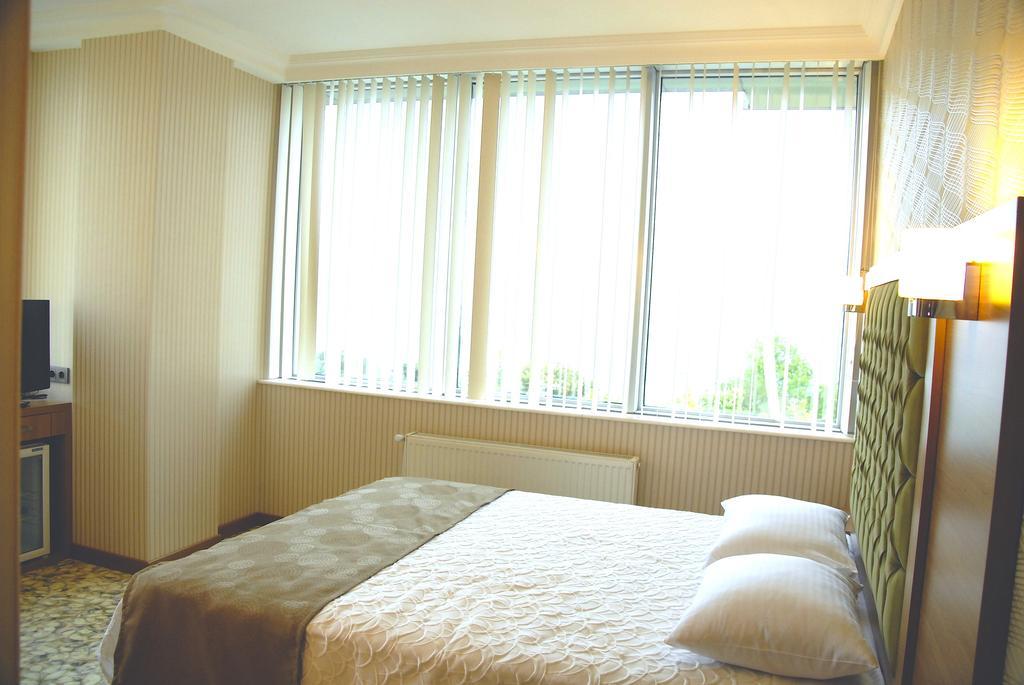 Lounge Hotel Istanbul Room photo